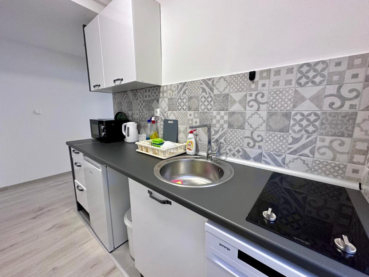 Apartment Easy Go Sarajevo Esterno foto